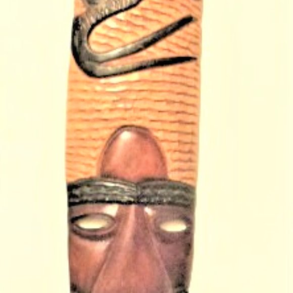 Solid Wood Hand Carved FACE Sculpture Wood Hanging Wall Decor Wall Hanging - Picture 2 of 7